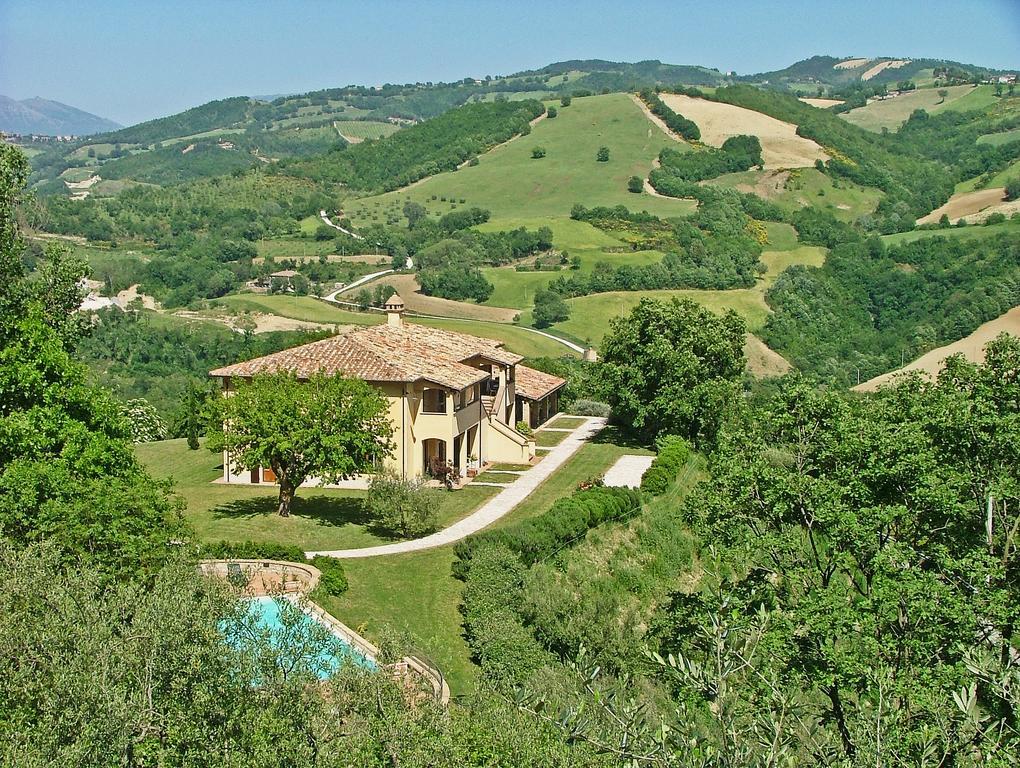 Agriturismo Castagna Alta Valfabbrica Buitenkant foto